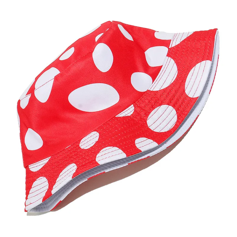 Stap in de magische wereld van fun met onze Buckethat Paddenstoel. Een speels accessoire voor raves, feestjes en alles waar je wilt opvallen.